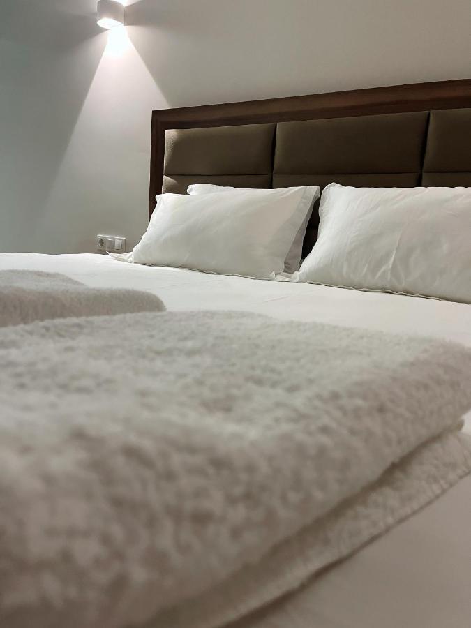 Hotel Nova ビシュケク エクステリア 写真