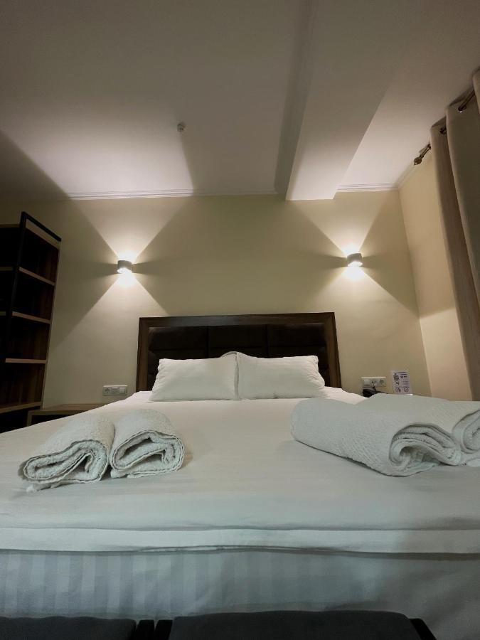 Hotel Nova ビシュケク エクステリア 写真